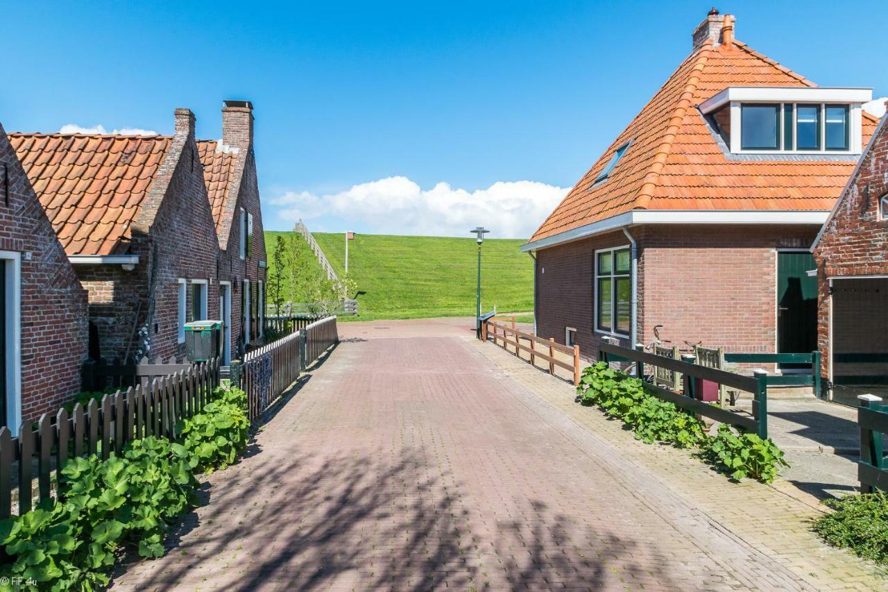 Villa Vakantiehuisje 'T Is Wad à Moddergat Extérieur photo